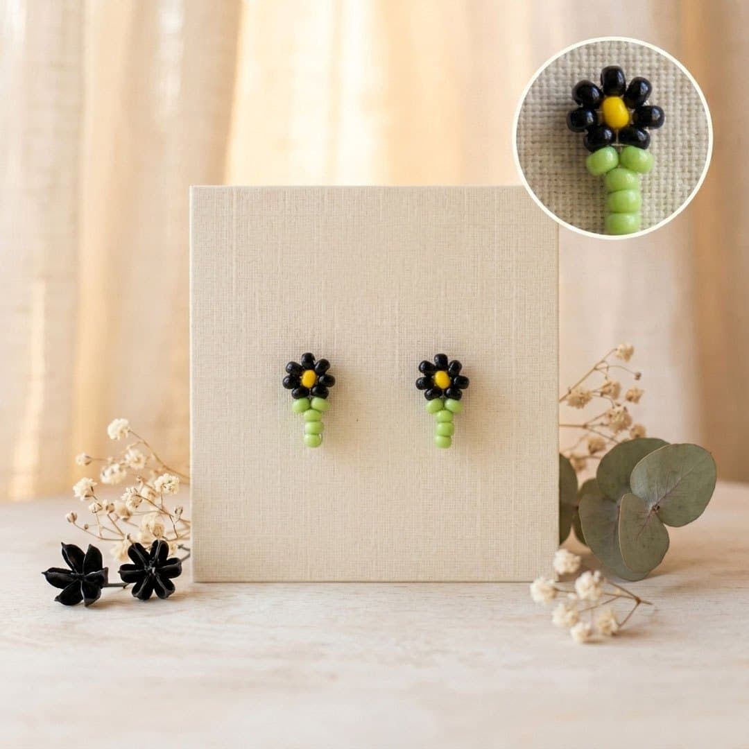 Mini Flower Studs 5