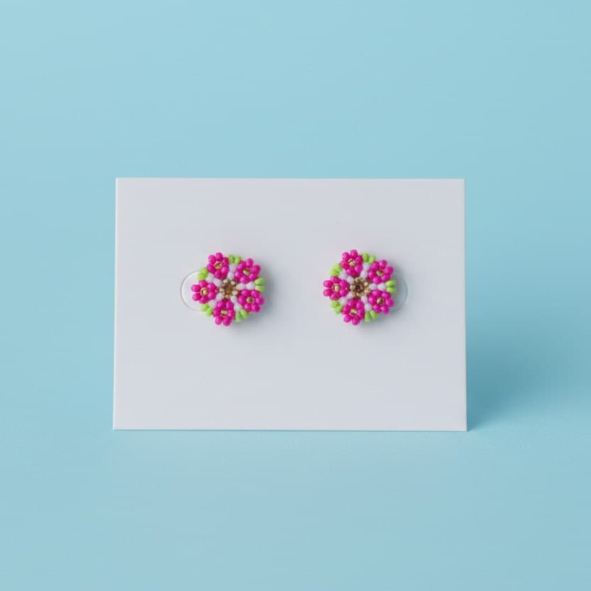 Round Studs 10