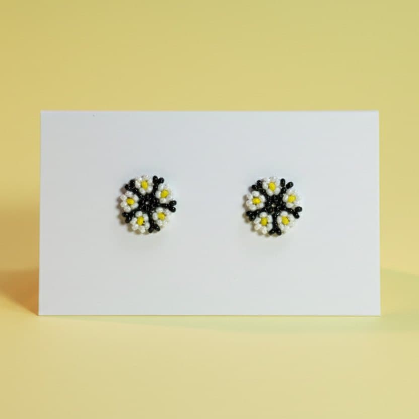 Round Studs 14