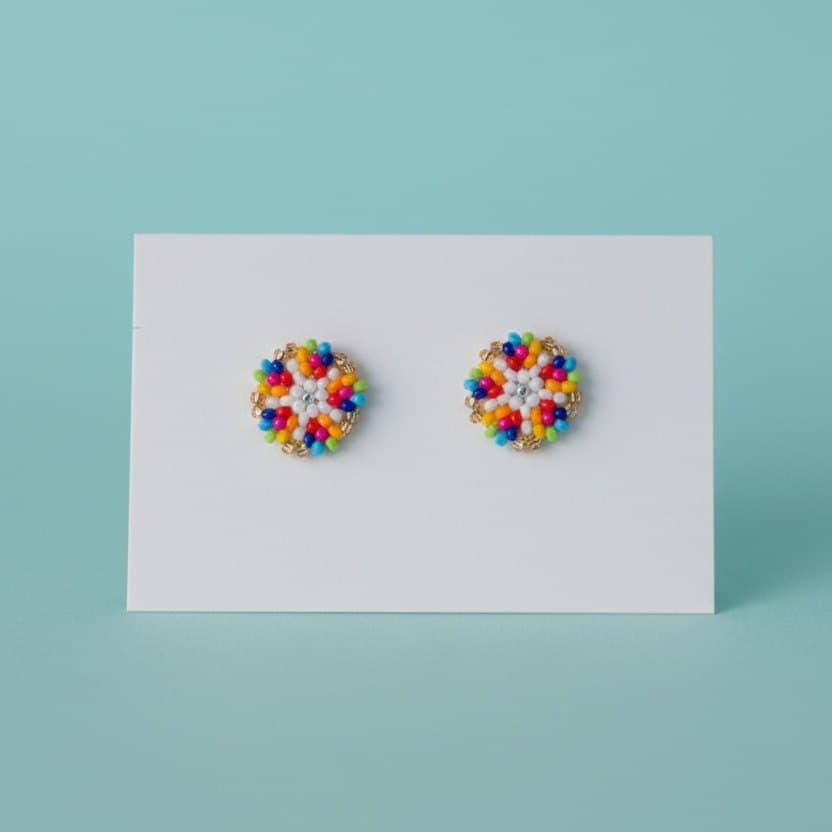 Round Studs 19
