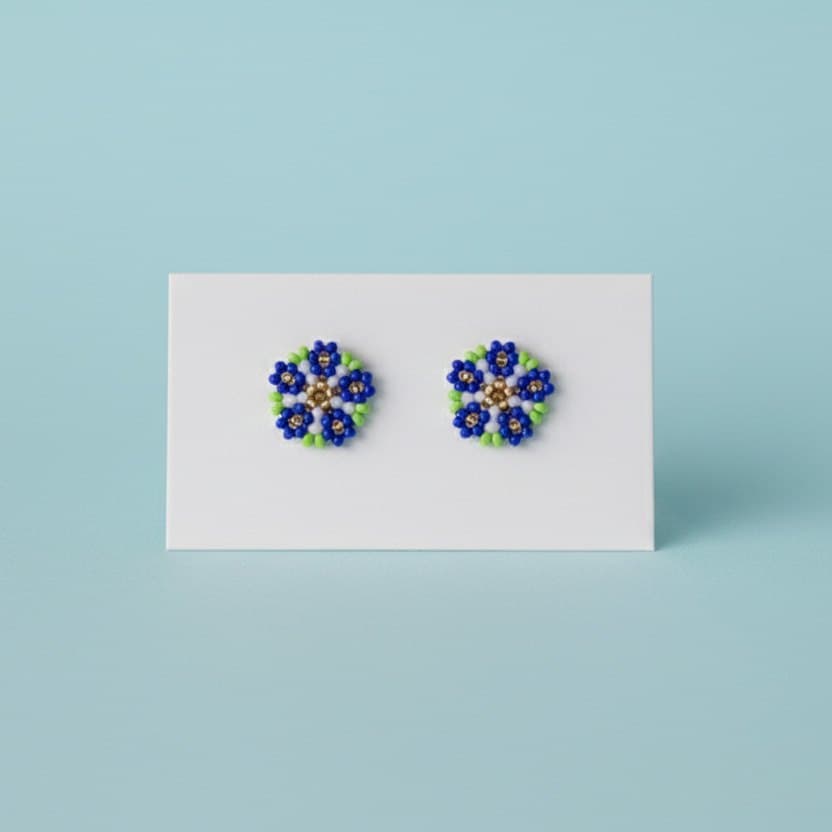 Round Studs 9