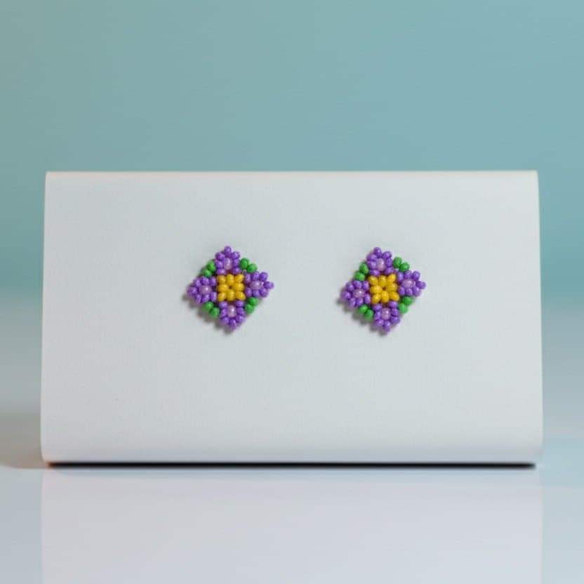 Square Studs 15