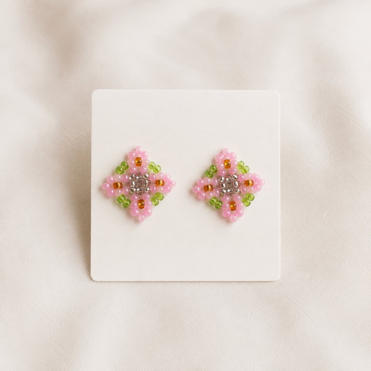 Square Studs 30