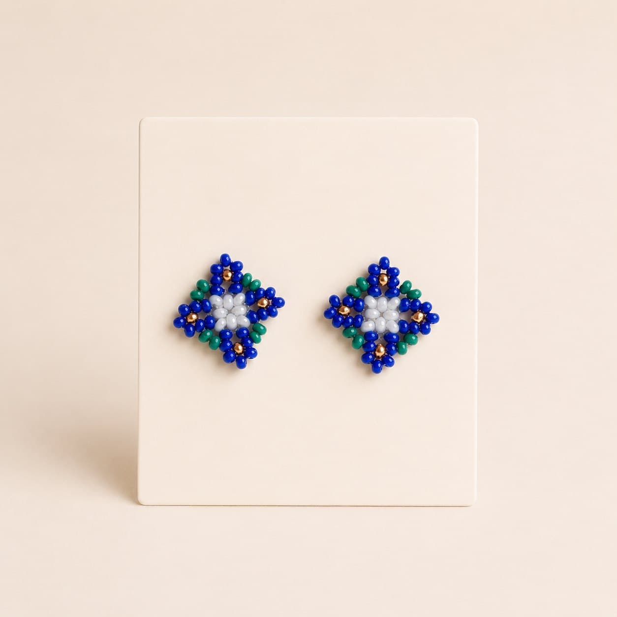Square Studs 36